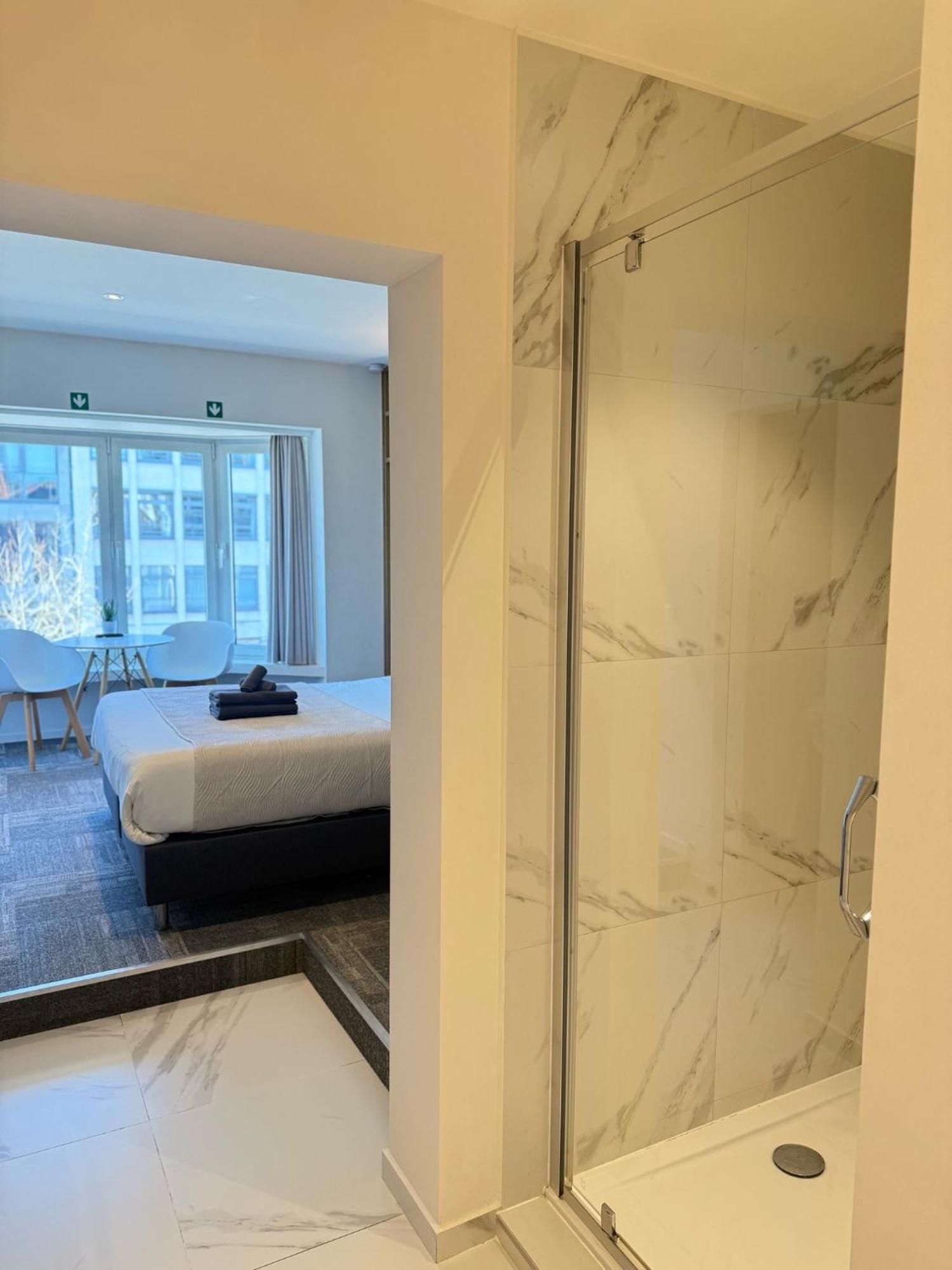Vernieuwde In Het Centrum Apartamento *